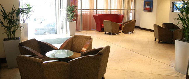 Arora Hotel Manchester - Lobby Arora Hotel Manchester - Lobby